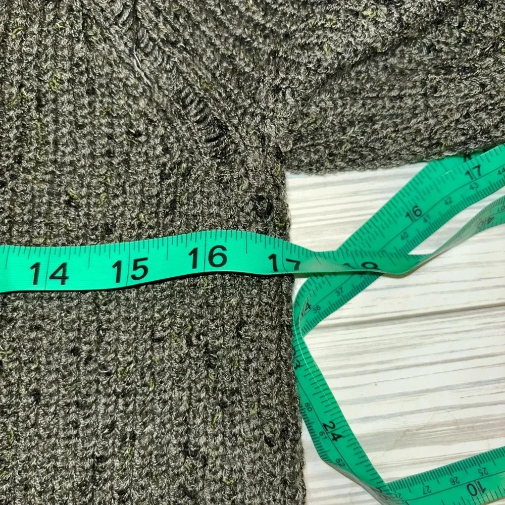 American eagle open sweater cardigan
